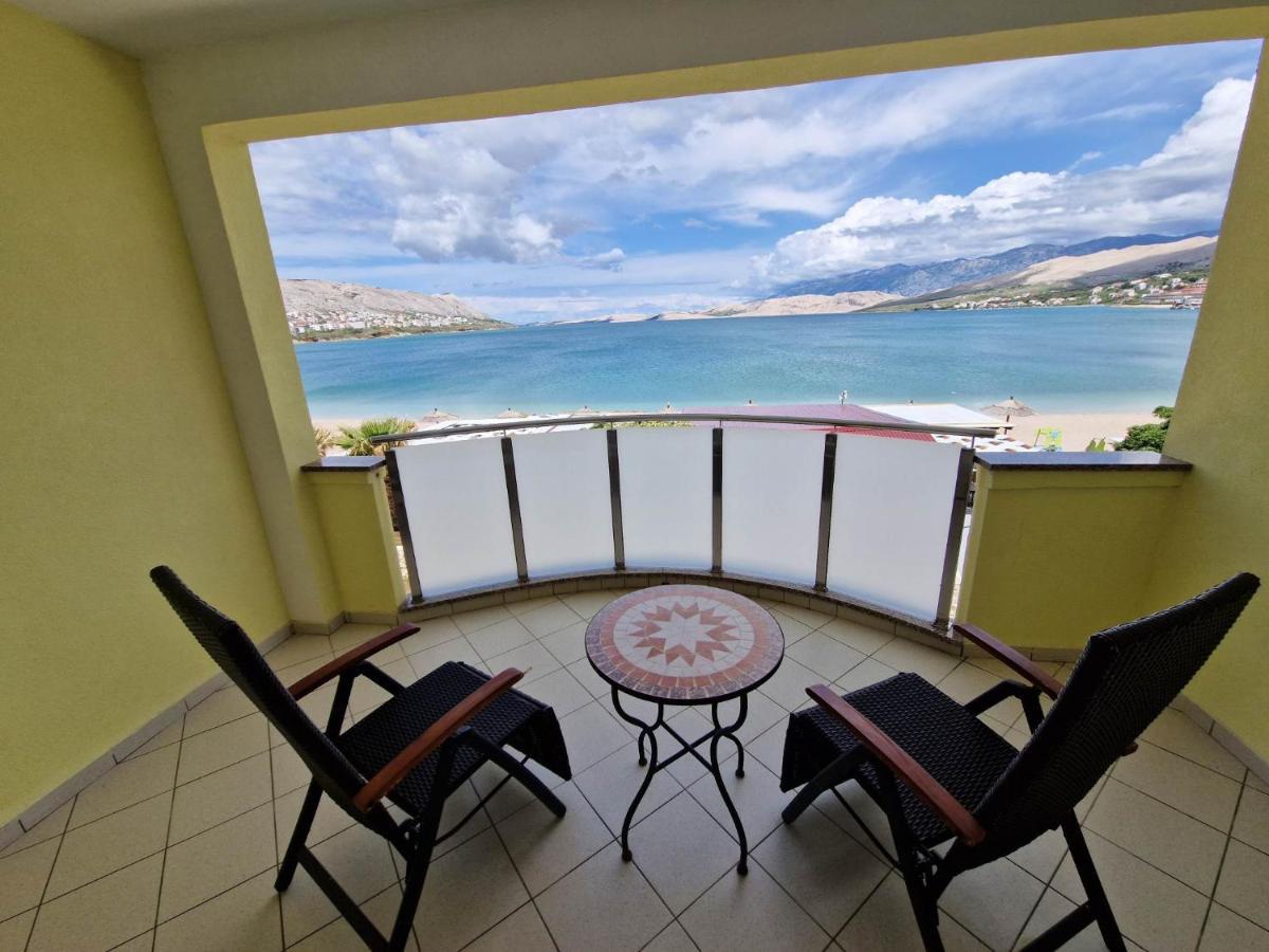 Villa Gabriel Pag Town Exteriör bild