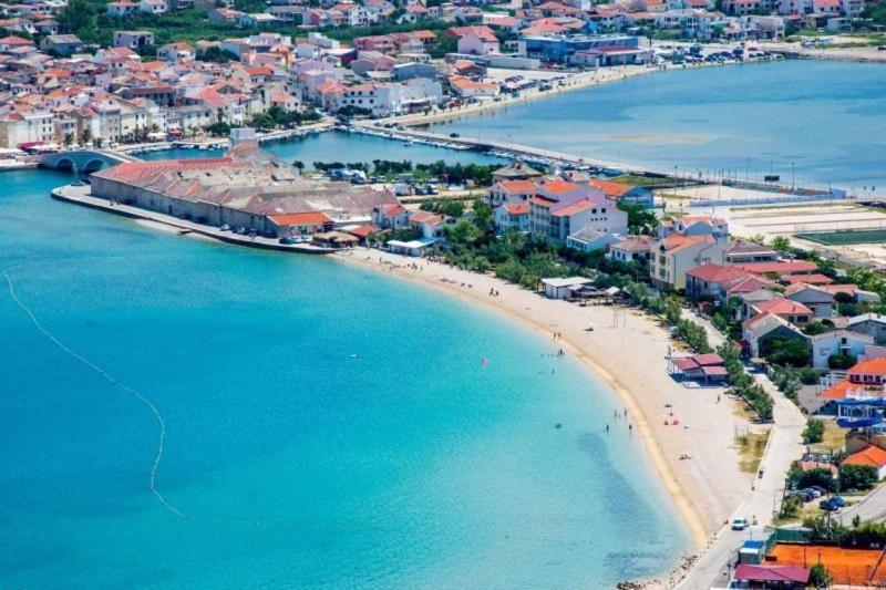 Villa Gabriel Pag Town Exteriör bild