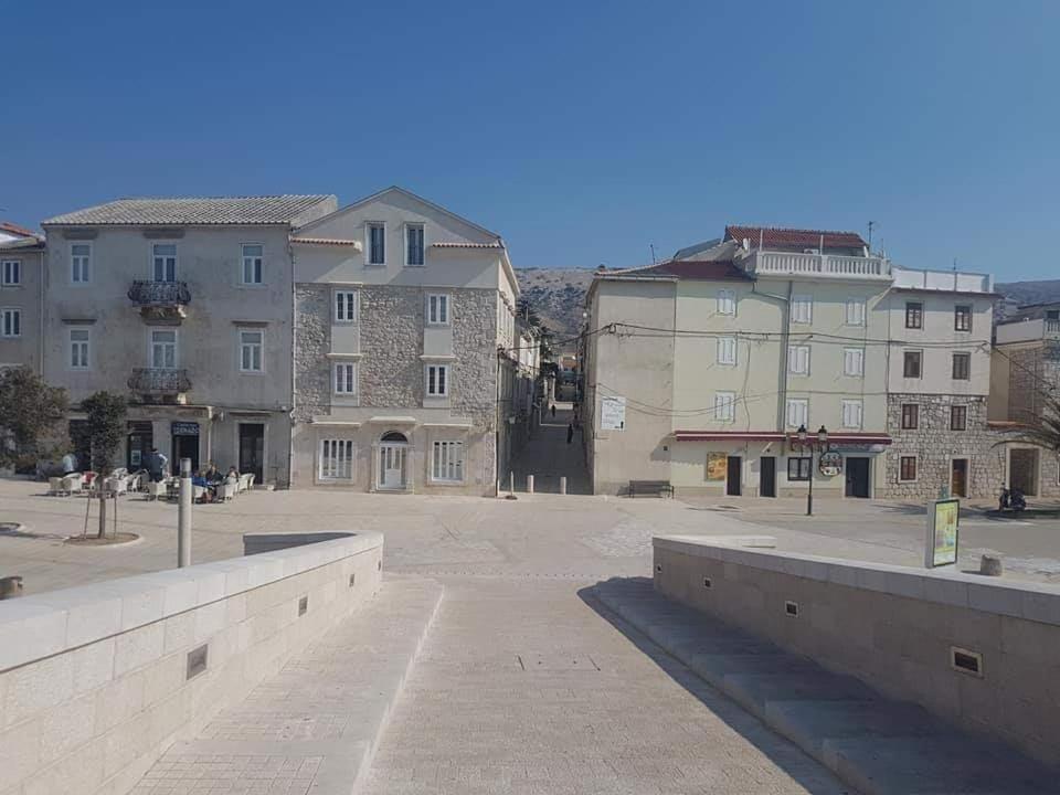 Villa Gabriel Pag Town Exteriör bild