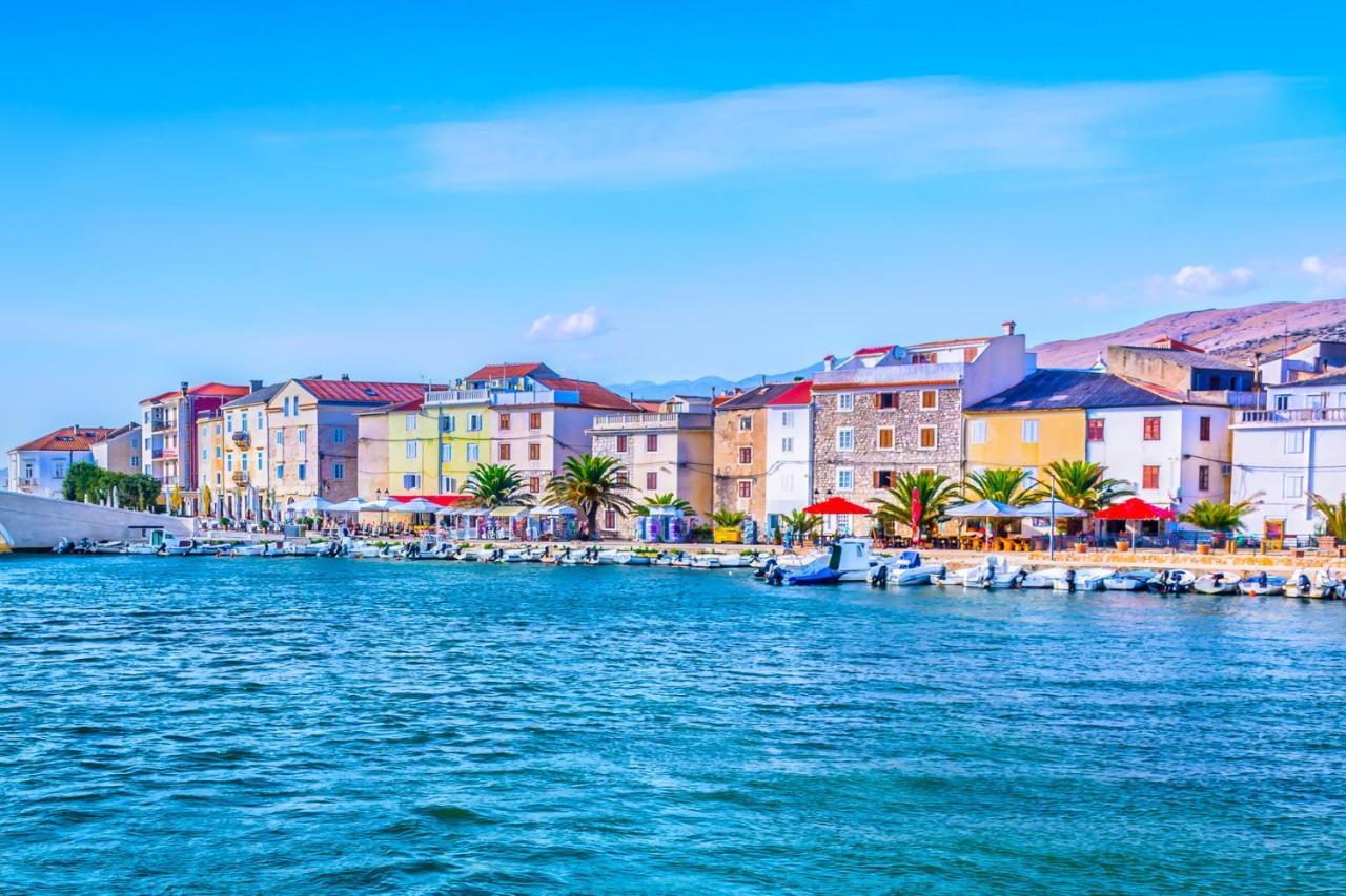 Villa Gabriel Pag Town Exteriör bild
